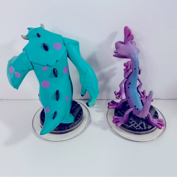 Monsters Inc. Sulley and Randall Figurine Set - Picture 4 of 5